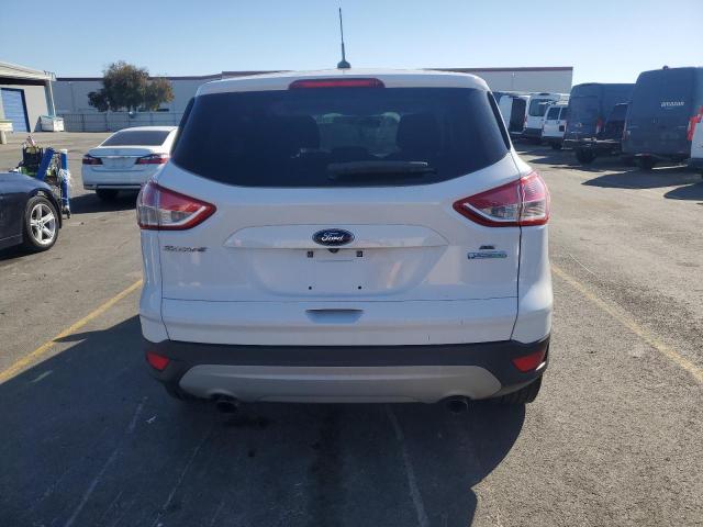 Photo 6 from auction – 2015 FORD ESCAPE SE with VIN 1FMCU0GX3FUA63028