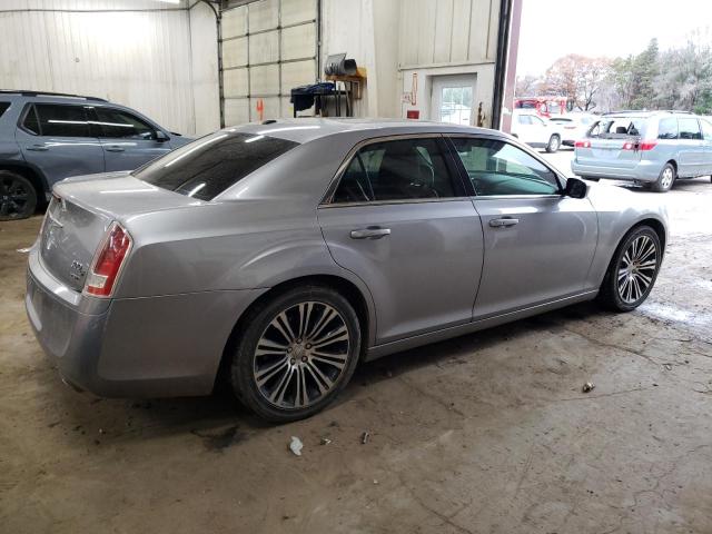 Снимка 3 от търг – 2013 CHRYSLER 300 S с VIN 2C3CCABT5DH644472