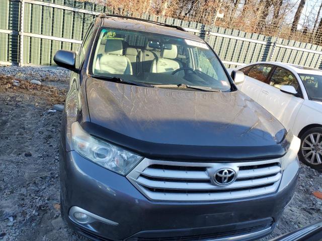 Photo 5 from auction – 2012 TOYOTA HIGHLANDER with VIN 5TDBK3EH7CS165628