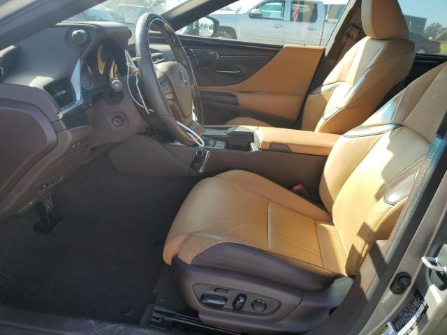 Photo 7 from auction – 2020 LEXUS ES 300H UL with VIN 58AF21B13LU010085
