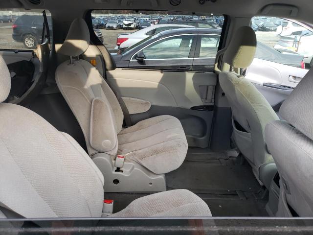 Photo 11 from auction – 2011 TOYOTA SIENNA LE with VIN 5TDJK3DC3BS004015