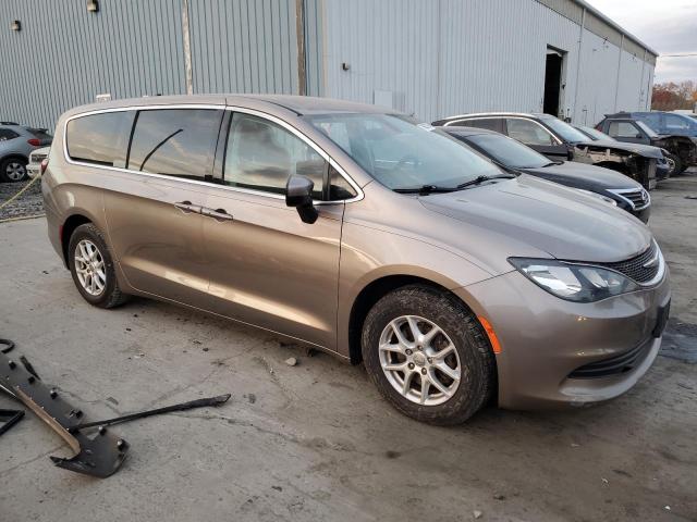 Photo 4 from auction – 2017 CHRYSLER PACIFICA T with VIN 2C4RC1DG5HR588474