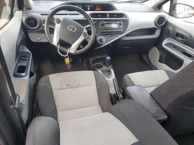 Photo 8 from auction – 2012 TOYOTA PRIUS C with VIN JTDKDTB35C1023570