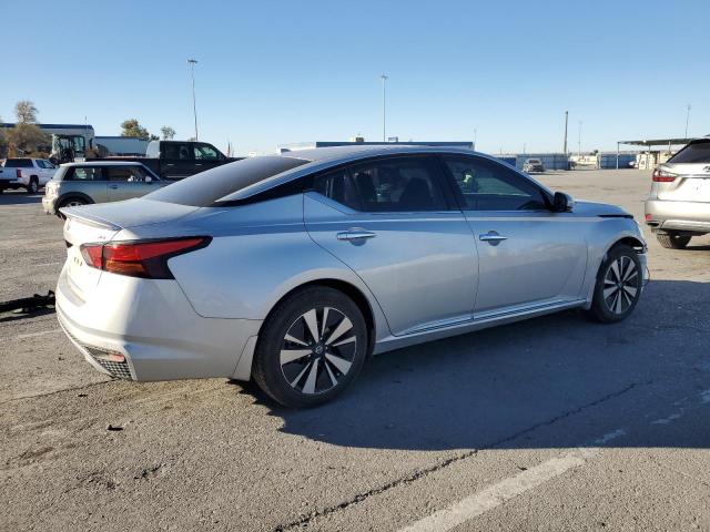 Photo 3 from auction – 2019 NISSAN ALTIMA with VIN 1N4BL4DV3KN305159