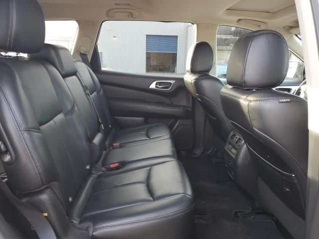 Photo 11 from auction – 2017 NISSAN PATHFINDER with VIN 5N1DR2MN4HC659987