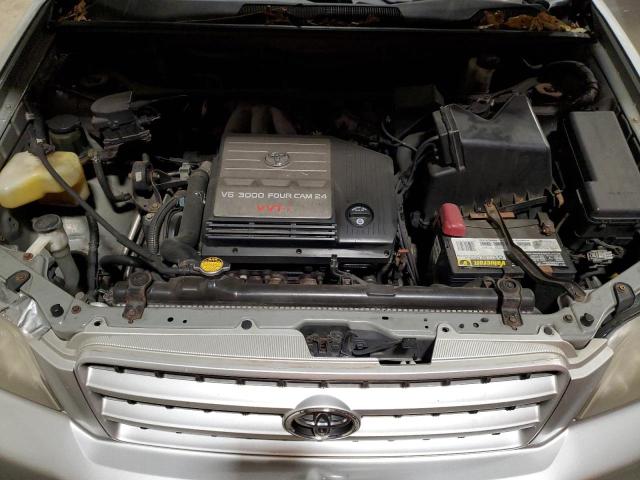 Photo 12 from auction – 2002 TOYOTA HIGHLANDER with VIN JTEGF21A820039448
