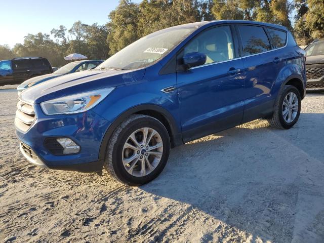 Photo 1 from auction – 2017 FORD ESCAPE SE with VIN 1FMCU0GD1HUB36812