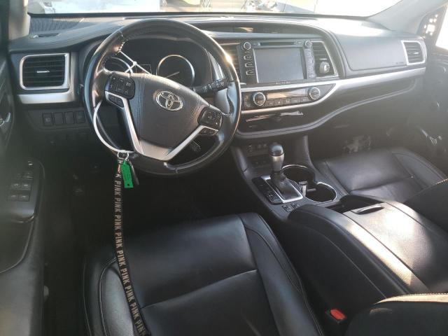 Photo 8 from auction – 2017 TOYOTA HIGHLANDER with VIN 5TDJGRFH8HS023777