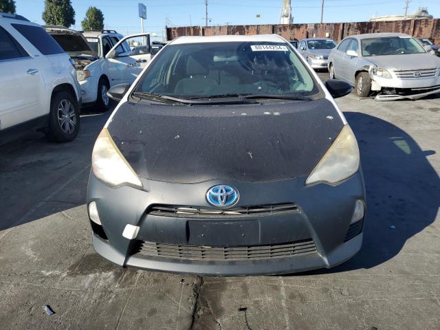 Photo 5 from auction – 2013 TOYOTA PRIUS C with VIN JTDKDTB30D1530443