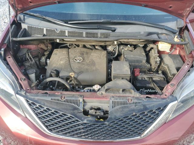 Photo 12 from auction – 2017 TOYOTA SIENNA SE with VIN 5TDXZ3DC1HS786720