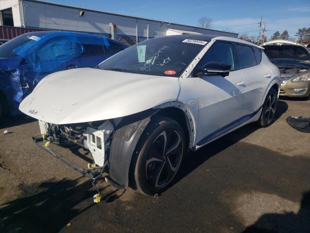 KIA EV6 GT LIN 2022 with VIN KNDC4DLC5N5042673 - Photo from auction