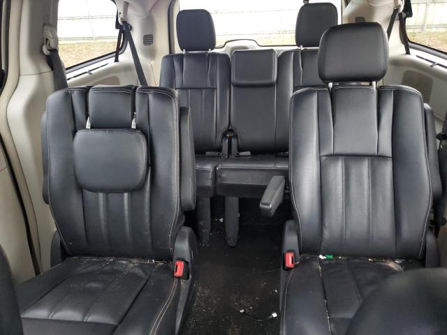 Photo 10 from auction – 2014 CHRYSLER TOWN & COU with VIN 2C4RC1CG4ER176592
