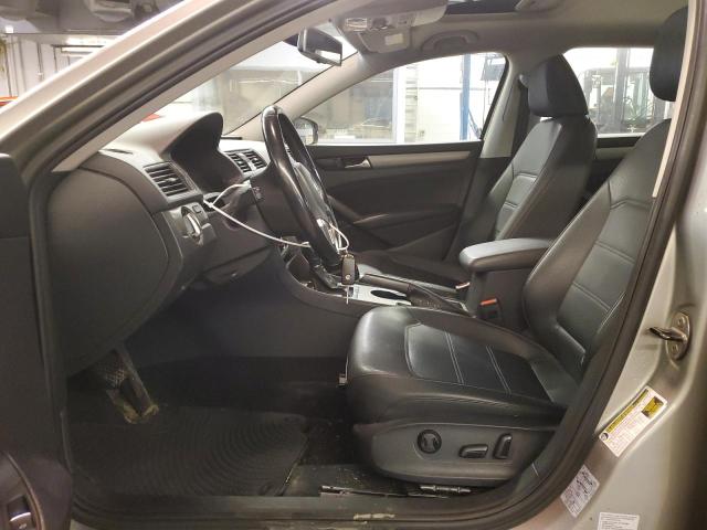 Photo 7 from auction – 2014 VOLKSWAGEN PASSAT SE with VIN 1VWBT7A36EC040281