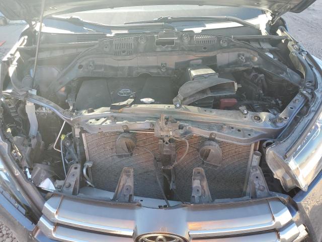 Photo 11 from auction – 2019 TOYOTA HIGHLANDER with VIN 5TDYZRFH0KS365143