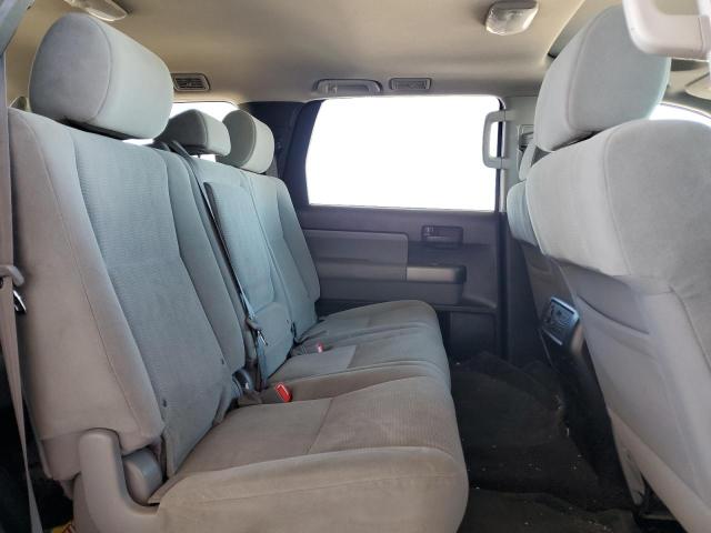 Photo 11 from auction – 2017 TOYOTA SEQUOIA SR with VIN 5TDBW5G16HS151422