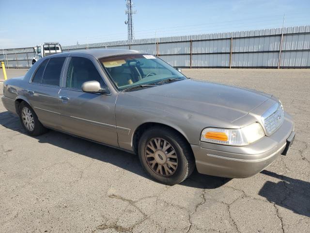 Photo 4 from auction – 2003 FORD CROWN VICT with VIN 2FAFP73W83X214888