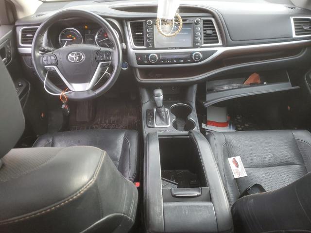 Photo 8 from auction – 2016 TOYOTA HIGHLANDER with VIN 5TDDCRFH0GS013574