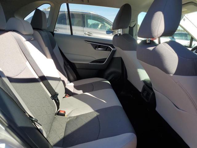 Photo 11 from auction – 2021 TOYOTA RAV4 XLE with VIN 2T3W1RFV5MC137016