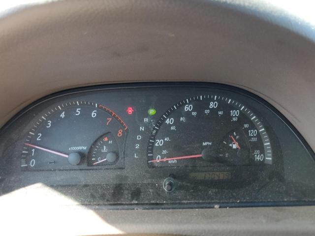 Photo 9 from auction – 2004 TOYOTA CAMRY LE with VIN 4T1BE30K04U896467