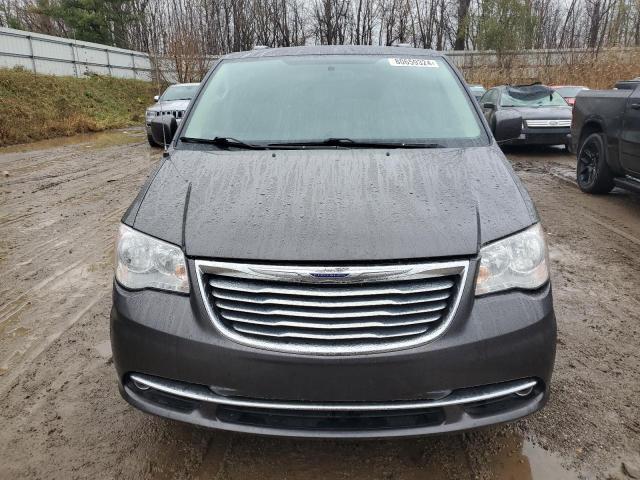 Photo 5 from auction – 2016 CHRYSLER TOWN & COU with VIN 2C4RC1BG0GR305531