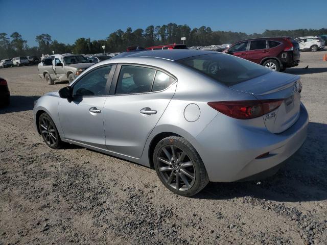 Photo 2 from auction – 2018 MAZDA 3 TOURING with VIN 3MZBN1V30JM208328