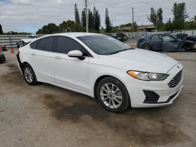 Photo 4 from auction – 2019 FORD FUSION SE with VIN 3FA6P0HD5KR161448