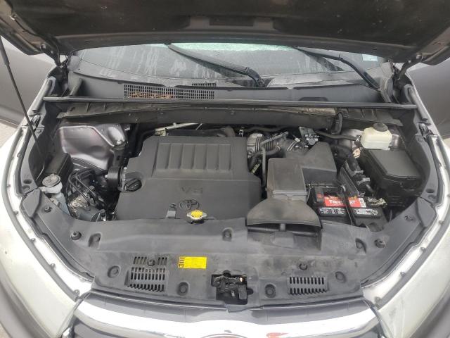Photo 12 from auction – 2015 TOYOTA HIGHLANDER with VIN 5TDKKRFH6FS047740