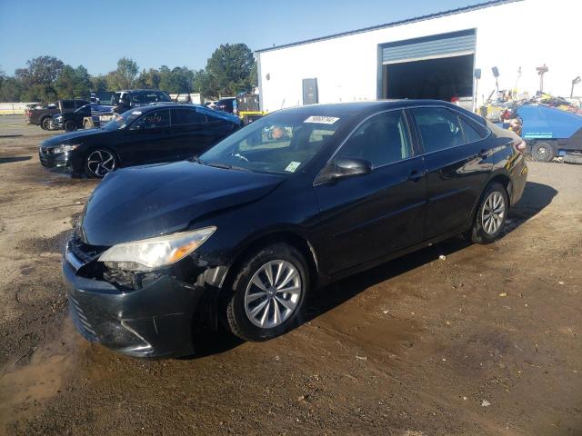Photo 1 from auction – 2017 TOYOTA CAMRY LE with VIN 4T1BF1FK0HU268195
