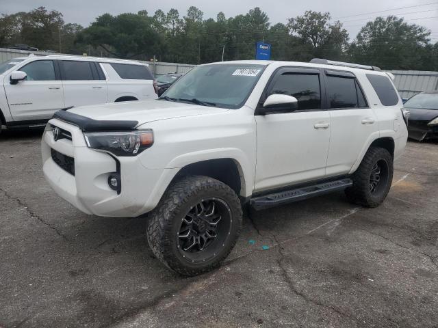 TOYOTA 4RUNNER SR 2021 with VIN JTEMU5JR9M5875534 - Photo from auction