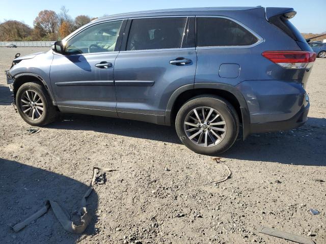 Photo 2 from auction – 2019 TOYOTA HIGHLANDER with VIN 5TDJZRFH1KS934115