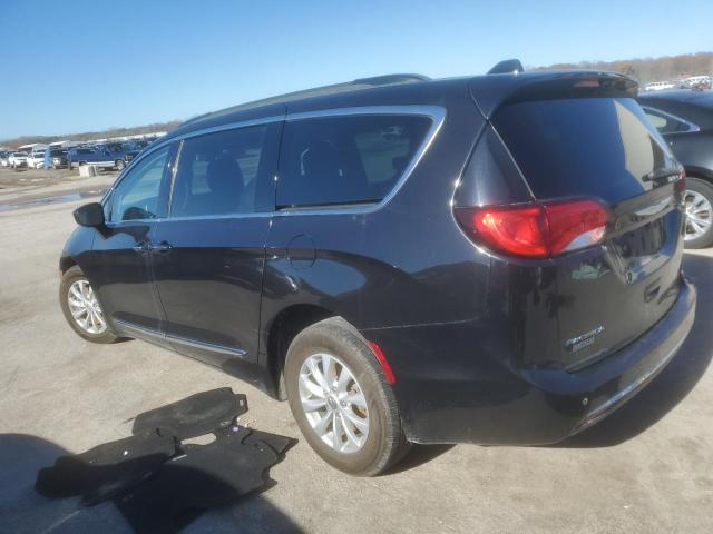 Photo 2 from auction – 2017 CHRYSLER PACIFICA T with VIN 2C4RC1BG9HR613086
