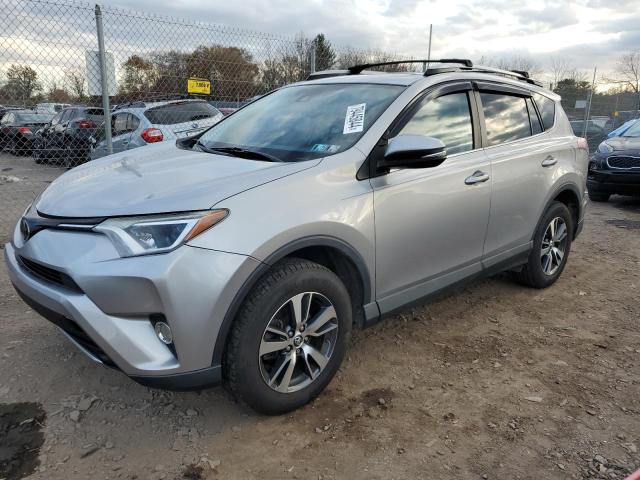Photo 1 from auction – 2017 TOYOTA RAV4 XLE with VIN 2T3RFREV4HW659477