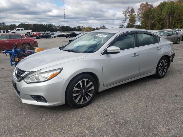 NISSAN ALTIMA 2.5 2017 with VIN 1N4AL3AP5HC138965 - Photo from auction