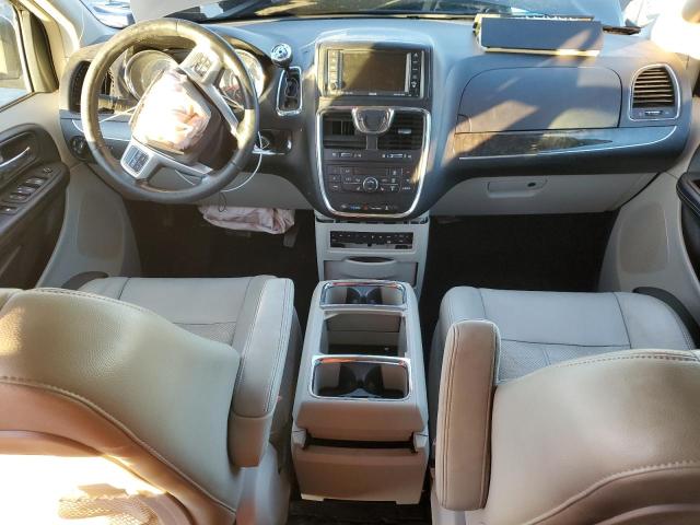 Photo 8 from auction – 2011 CHRYSLER TOWN & COU with VIN 2A4RR8DG2BR764390