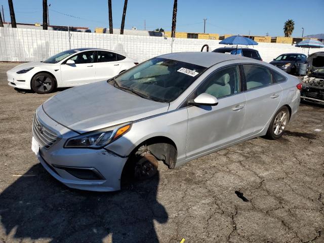 HYUNDAI SONATA SE 2015 with VIN 5NPE24AF9FH231114 - Photo from auction