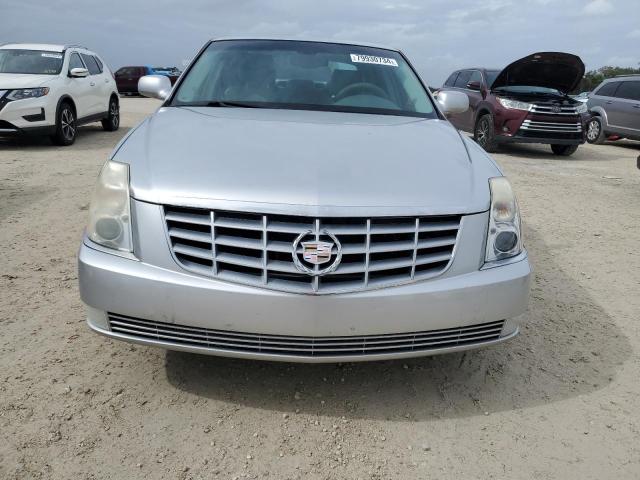 Photo 5 from auction – 2010 CADILLAC DTS with VIN 1G6KA5EY2AU135849