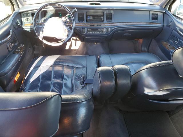 Photo 8 from auction – 1996 LINCOLN TOWN CAR E with VIN 1LNLM81W7TY678989