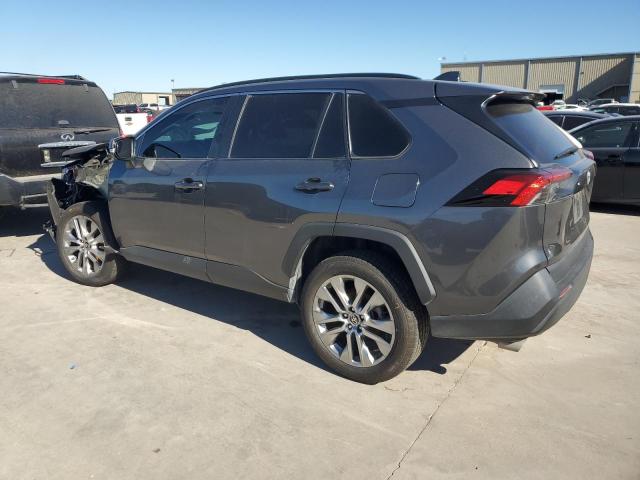 Photo 2 from auction – 2022 TOYOTA RAV4 XLE P with VIN 2T3C1RFV8NC197151