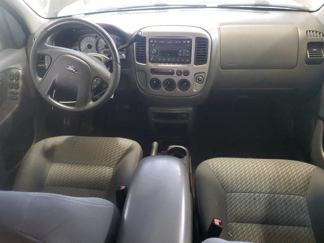 Photo 8 from auction – 2004 FORD ESCAPE XLT with VIN 1FMYU03164KA24434