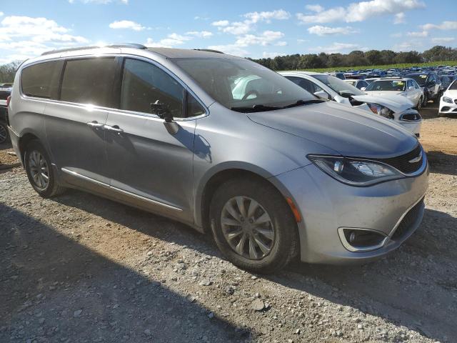Photo 4 from auction – 2018 CHRYSLER PACIFICA T with VIN 2C4RC1BG5JR110824