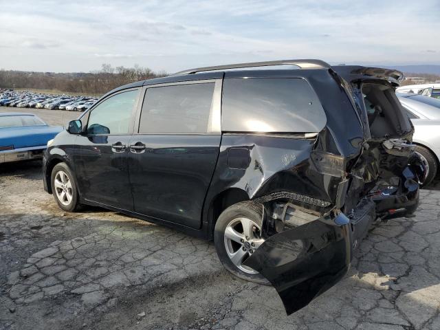 Photo 2 from auction – 2018 TOYOTA SIENNA with VIN 5TDKZ3DC7JS921022
