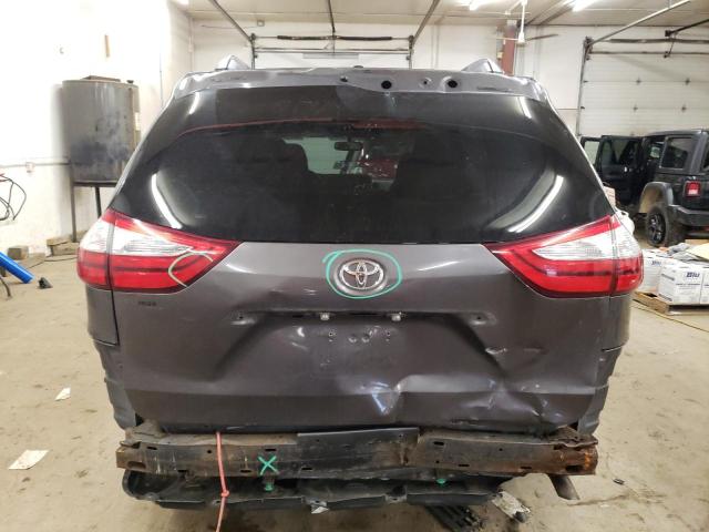 Photo 6 from auction – 2017 TOYOTA SIENNA LE with VIN 5TDKZ3DC2HS845736