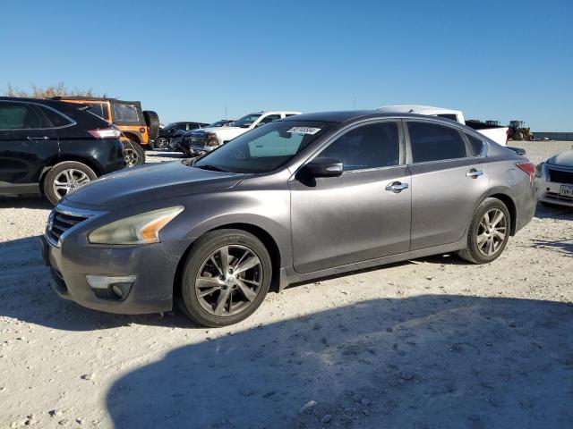 NISSAN ALTIMA 2.5 2015 with VIN 1N4AL3AP8FC205085 - Photo from auction