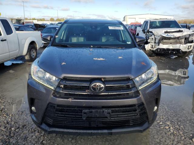 Photo 5 from auction – 2018 TOYOTA HIGHLANDER with VIN 5TDJZRFHXJS851412