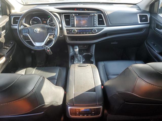 Photo 8 from auction – 2017 TOYOTA HIGHLANDER with VIN 5TDJZRFH9HS374238
