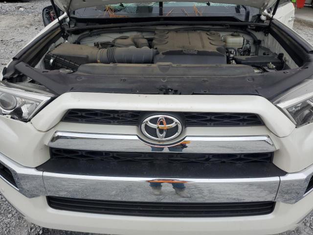 Photo 12 from auction – 2018 TOYOTA 4RUNNER SR with VIN JTEBU5JR7J5509770