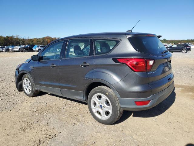 Photo 2 from auction – 2019 FORD ESCAPE S with VIN 1FMCU0F7XKUA50143