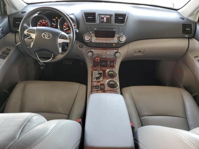 Photo 8 from auction – 2011 TOYOTA HIGHLANDER with VIN 5TDDK3EH1BS070876