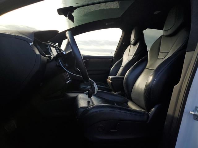 Photo 7 from auction – 2017 TESLA MODEL X with VIN 5YJXCBE24HF045614