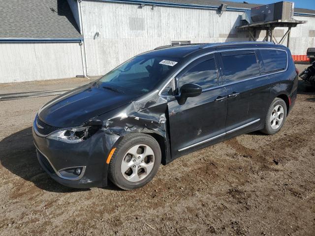 CHRYSLER PACIFICA T 2017 with VIN 2C4RC1EG4HR528748 - Photo from auction